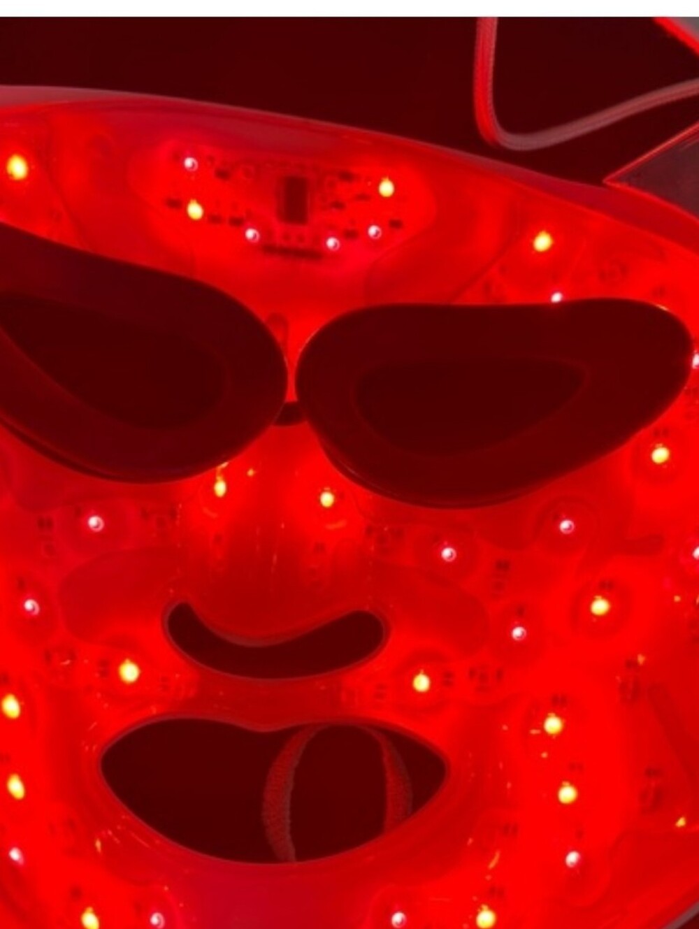 Qure Q-Rejuvalight Pro LED Light Therapy Face Mask with Box - Excellent Conditio - Picture 4 of 5